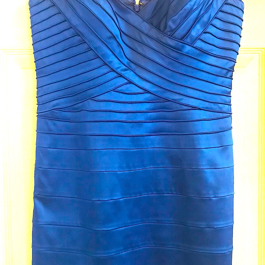 Anne Klein Blue Dress Size Medium ( 10-12)